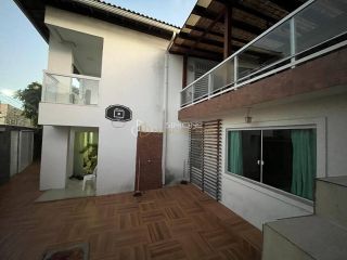 Linda Casa Duplex Solta 3/4 e 1 suíte Centro em Lauro De Freitas