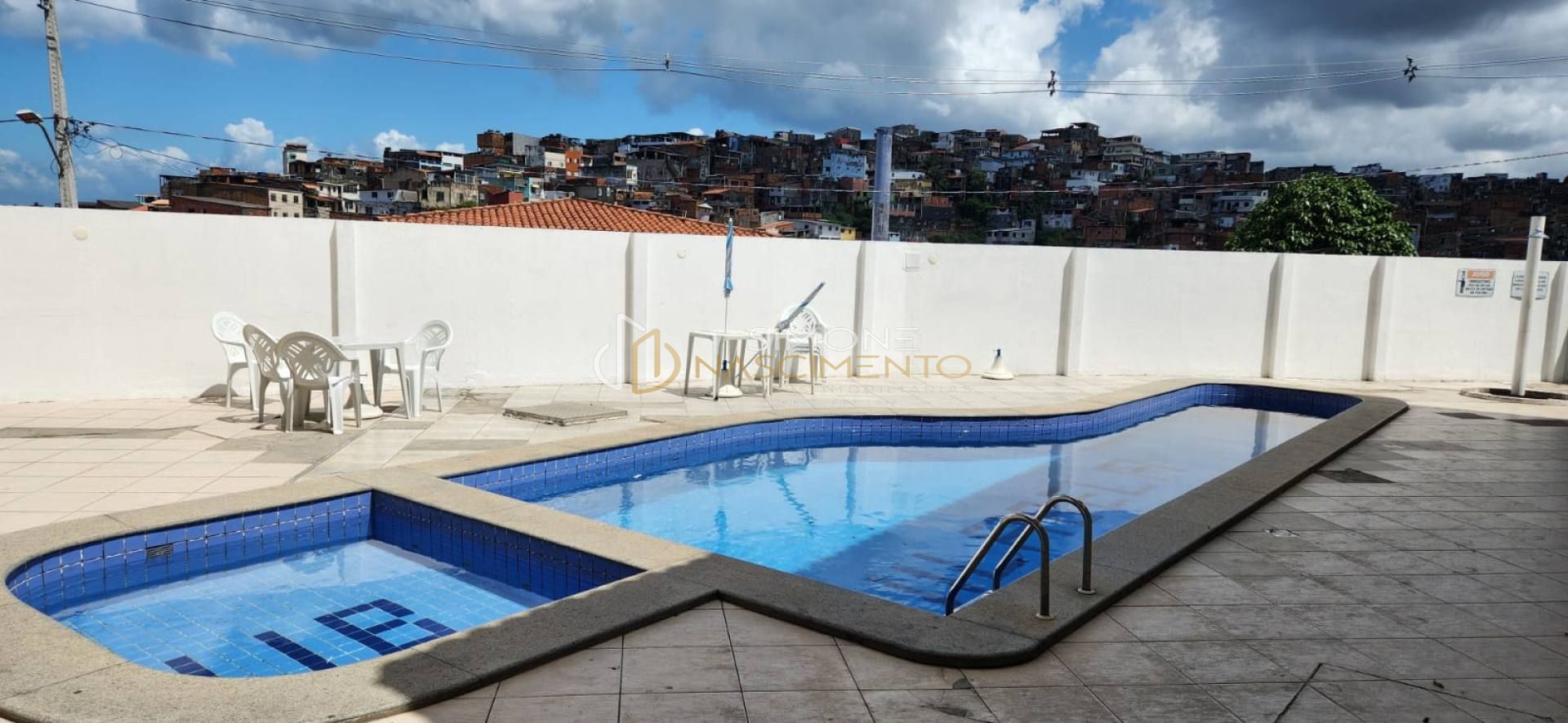 Apartamento 2 Quartos no IAPI com Suíte e Infraestrutura Completa – 43m²