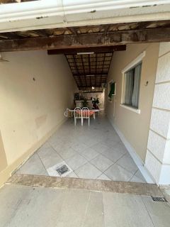 Casa de Condomínio  4/4 e 3 suítes  Pitangueiras