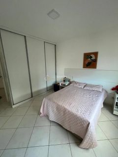 Casa de Condomínio  4/4 e 3 suítes  Pitangueiras