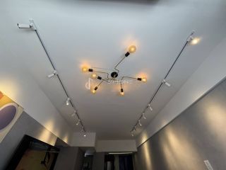 PORTEIRA FECHADA – 100 METROS DO PORTO DA BARRA | IMÓVEL DESOCUPADO