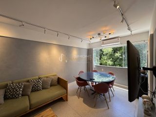 PORTEIRA FECHADA – 100 METROS DO PORTO DA BARRA | IMÓVEL DESOCUPADO