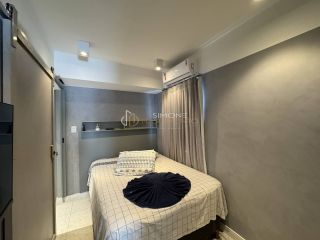 PORTEIRA FECHADA – 100 METROS DO PORTO DA BARRA | IMÓVEL DESOCUPADO