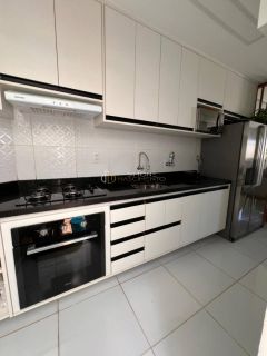 Casa de Condomínio 4/4 e  2 suítes Ipitanga