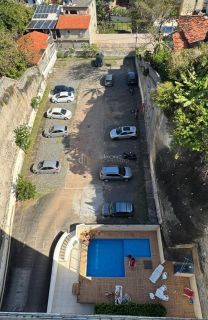 Imbuí | 8º andar | Nascente c/ Vista Mar | Apto Recém Reformado | 2 Quartos | 56 m²