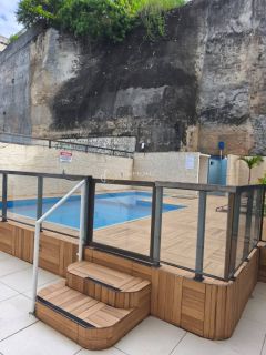 Imbuí | 8º andar | Nascente c/ Vista Mar | Apto Recém Reformado | 2 Quartos | 56 m²