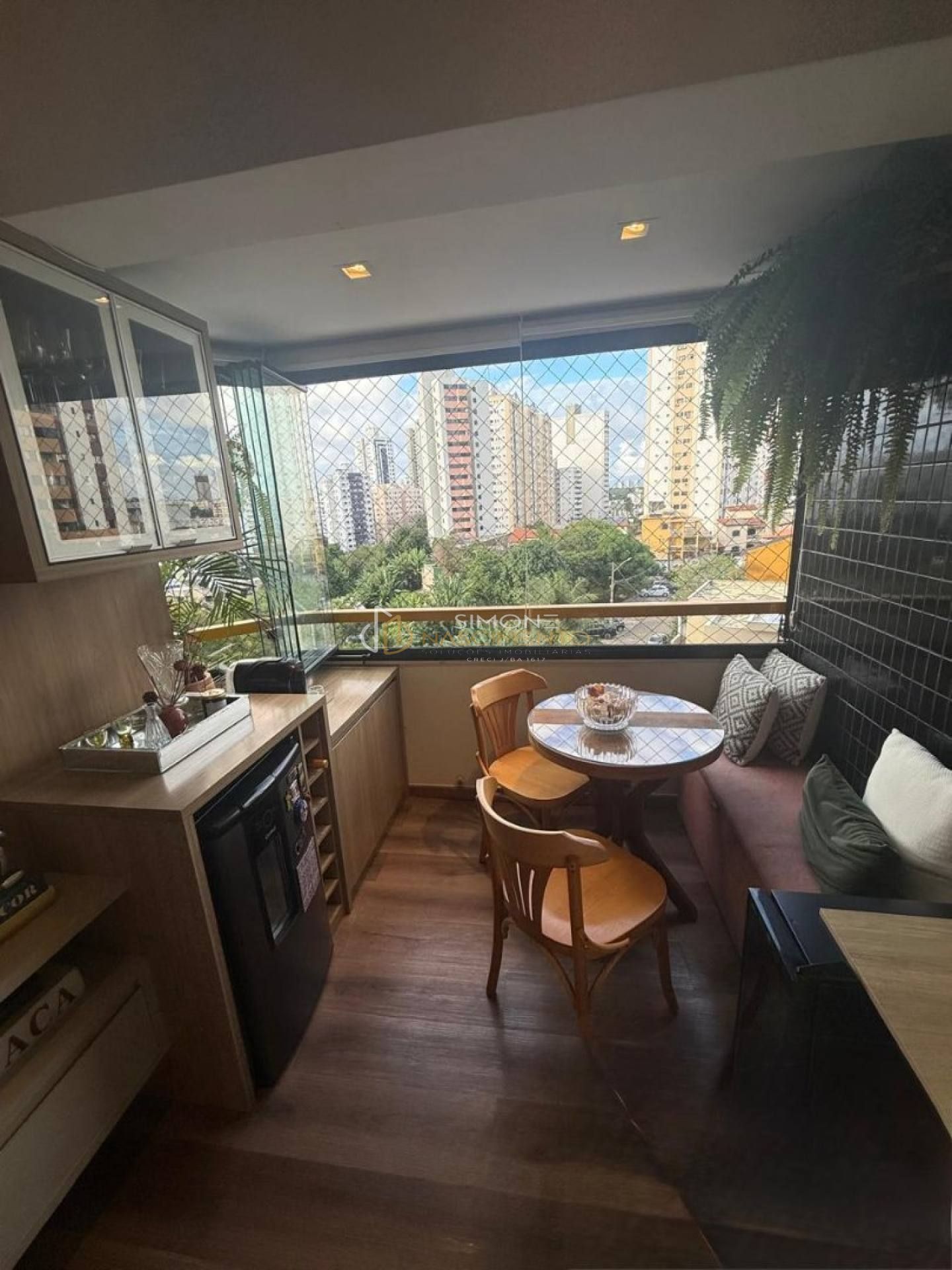 Apartamento 3 /4 e1 suíte Imbuí