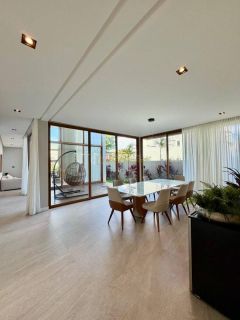 Casa de Condomínio 7 suítes  Guarajuba em Camaçari