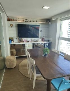 Apartamento Para Vender com 3 quartos 3 suítes no bairro Patamares em Salvador