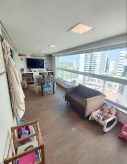 Apartamento Para Vender com 3 quartos 3 suítes no bairro Patamares em Salvador