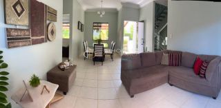 Casa em condomínio fechado – Vilas Solaris, Buraquinho | 4 suítes | 250m² construídos