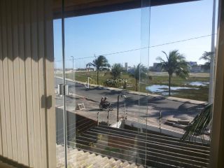 Casa independente frente mar