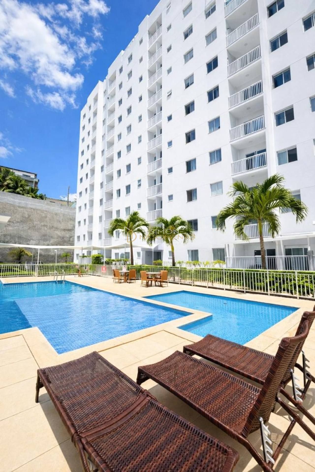 Apto 3/4, 1 Suíte, 1 Vaga descoberta, Infra Completa - Imbuí