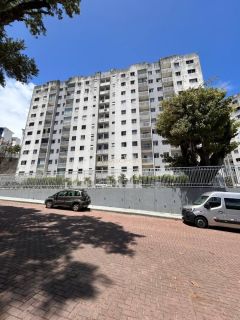 Apto 3/4, 1 Suíte, 1 Vaga descoberta, Infra Completa - Imbuí