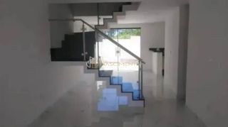 Casa à venda em condomínio fechado – 4/4, sendo 2 suítes Abrantes-Camaçari-Ba