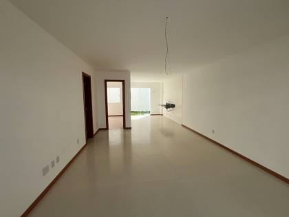 Casa a venda 3 quartos 2 suítes Ipitanga - Lauro de Freitas - Ba