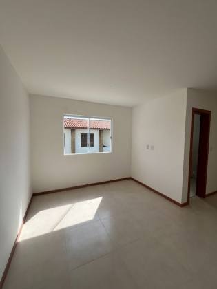 Casa a venda 3 quartos 2 suítes Ipitanga - Lauro de Freitas - Ba