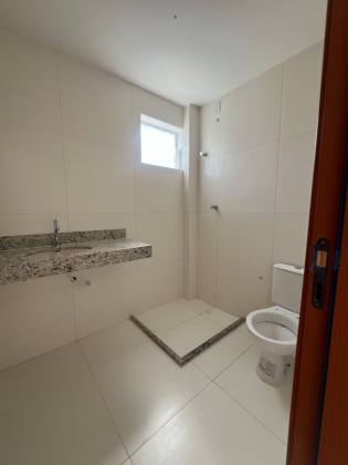 Casa a venda 3 quartos 2 suítes Ipitanga - Lauro de Freitas - Ba