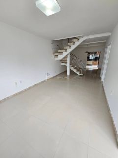 Casa em condomínio 4 quartos 3 suítes - Buraquinho - Lauro de Freitas - Ba