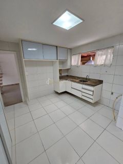 Casa em condomínio 4 quartos 3 suítes - Buraquinho - Lauro de Freitas - Ba