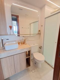 Apartamento Para Vender com 2 quartos 1 suíte no bairro Imbuí em Salvador