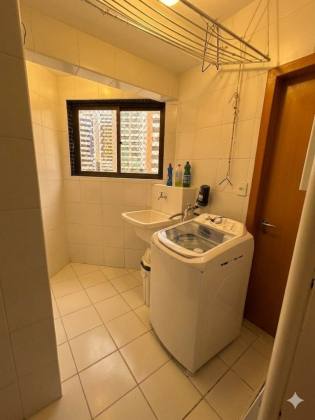 Apartamento Para Vender  4/4 e 2 suítes  Pituba