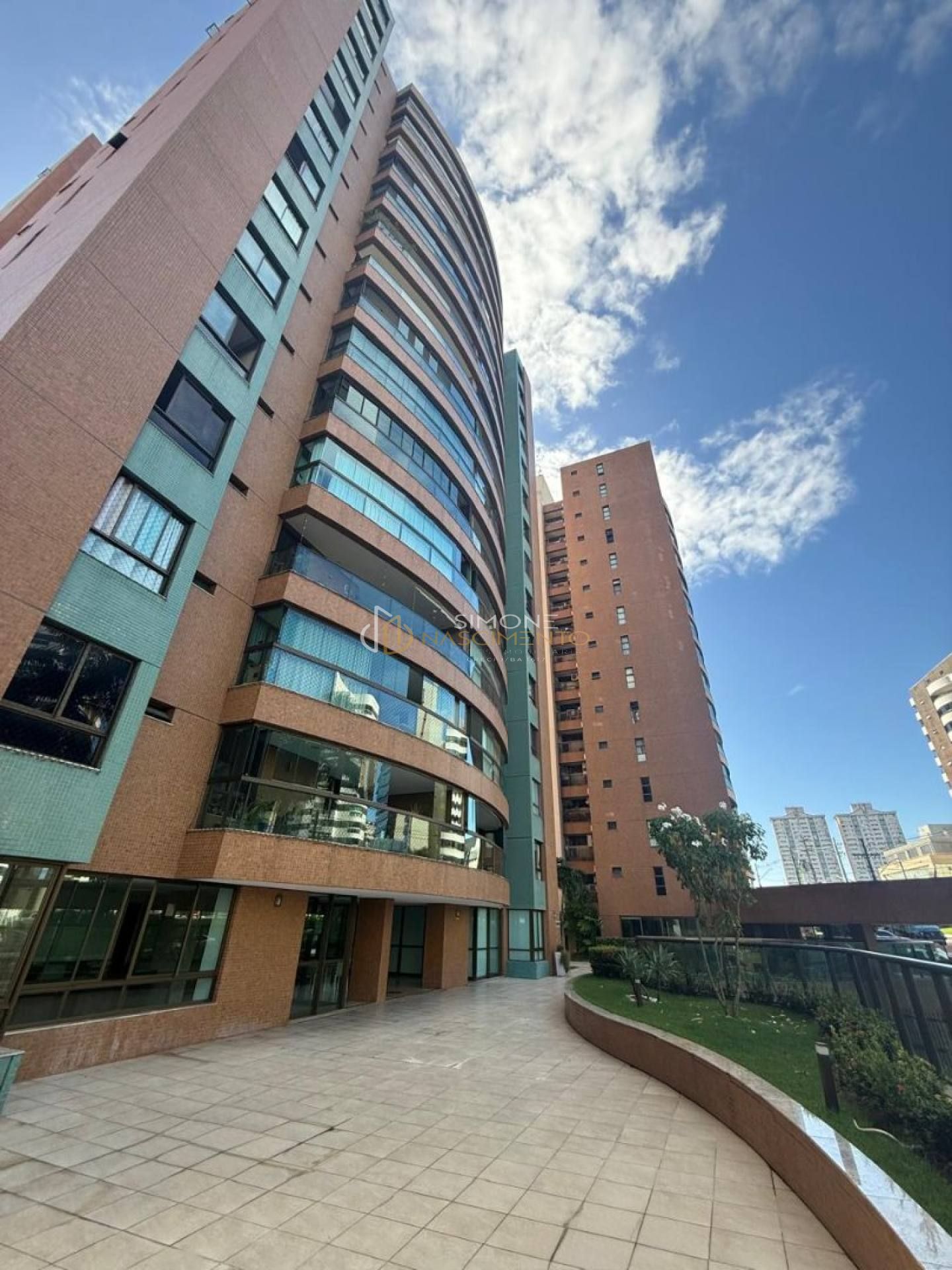 Apartamento  3 suítes Alphaville I em Salvador