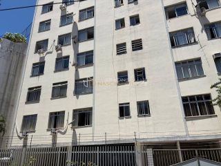 Apartamento Para Vender com 2 quartos no bairro Barra em Salvador