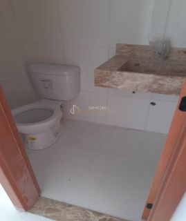 Village a venda à 3/4 sendo 2 suítes em Ipitanga - Lauro de Freitas