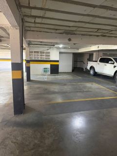Apartamento  1 /4 e  1 suíte Pituaçu