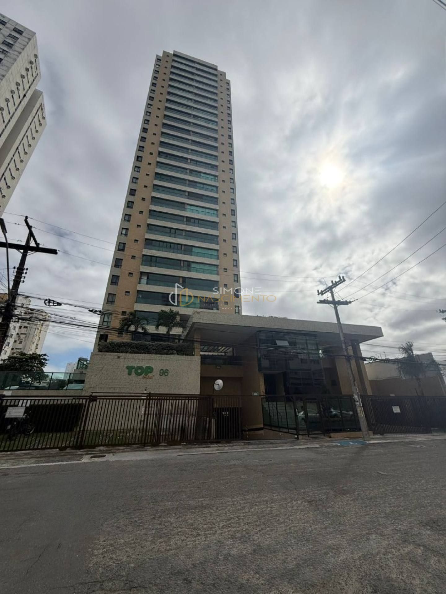 Apartamento  4 quartos 1 suíte Imbuí em Salvador