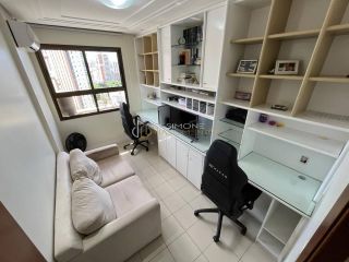 Apartamento em andar alto, nascente | Caminho das árvores