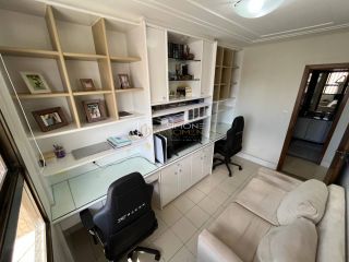 Apartamento em andar alto, nascente | Caminho das árvores