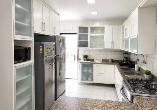 Casa Para Vender com 5 quartos 4 suítes no bairro Matatu - BROTAS em Salvador