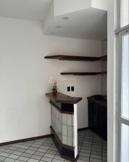 Apartamento Para Vender com 1 quarto no bairro Canela em Salvador