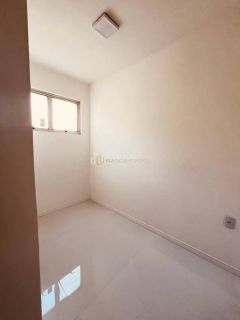Apartamento Para Vender com 3 quartos 1 suítes no bairro Costa Azul em Salvador