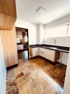 Apartamento Para Vender com 3 quartos 1 suítes no bairro Costa Azul em Salvador