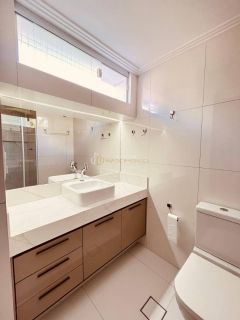 Apartamento Para Vender com 3 quartos 1 suítes no bairro Costa Azul em Salvador