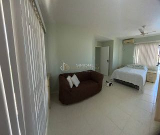 Casa em condomínio fechado – Vilas Solaris, Buraquinho | 4 suítes | 250m² construídos