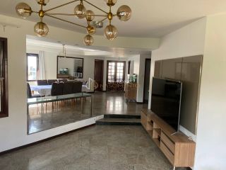 Casa de Condomínio  5 quartos 2 suítes  Itapuã