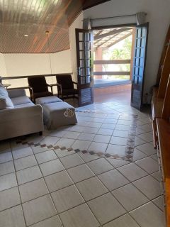 Casa de Condomínio  5 quartos 2 suítes  Itapuã
