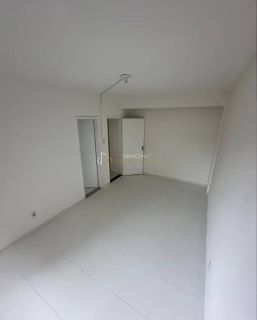 Apartamento Para Vender com 3 quartos 1 suíte no bairro Brotas em Salvador