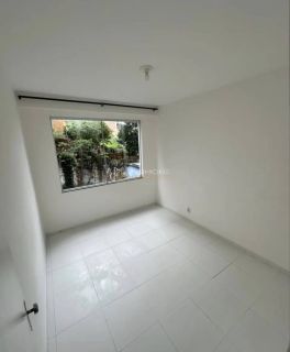 Apartamento Para Vender com 3 quartos 1 suíte no bairro Brotas em Salvador