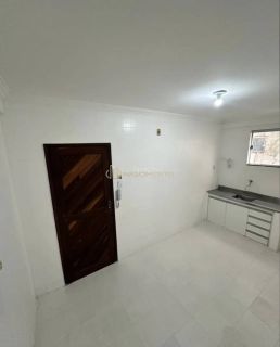 Apartamento Para Vender com 3 quartos 1 suíte no bairro Brotas em Salvador
