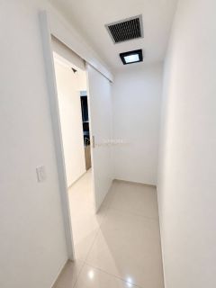 Sala Comercial Para Vender Hangar Business Park   Paralela
