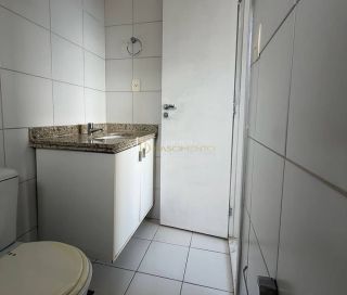 Apartamento Para Alugar com 4 quartos 2 suítes  Alphaville I em Salvador