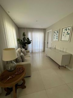 Casa de Condomínio Térrea  2 quartos 2 suítes Abrantes