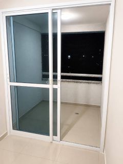 Apartamento  2 suítes  Paralela