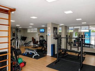 Apartamento  2 suítes  Paralela