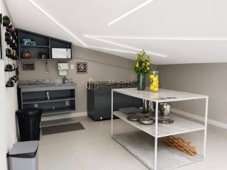 Apartamento  2 suítes  Paralela